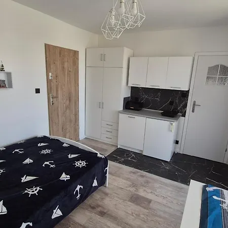 Goscinne U Laury * レバル