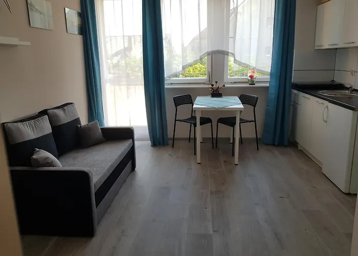 Goscinne U Laury Homestay szállás Rewal