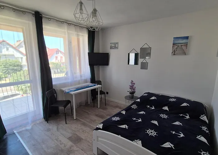 Goscinne U Laury Rewal